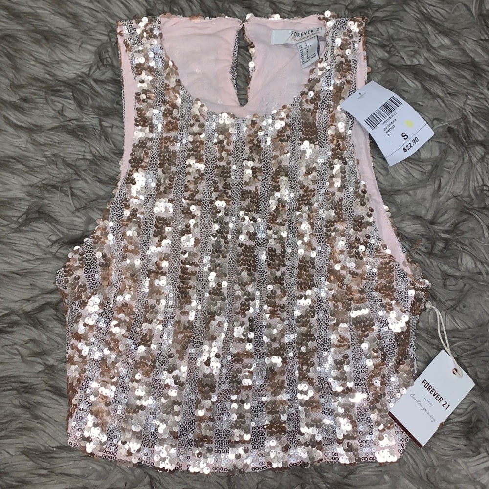 Brand new Forever21 Cropped sequin tank